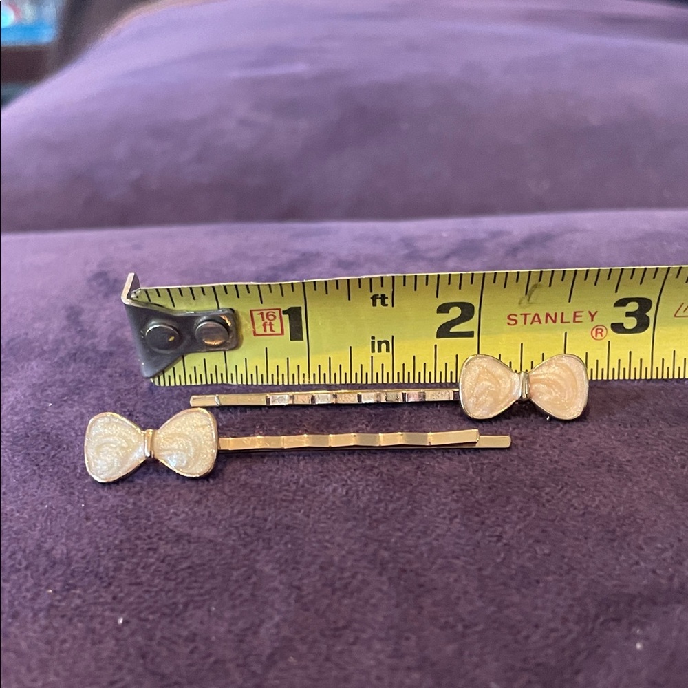 Selling as a pair. Elegant marbled Gold Bow Hair pins, purchased in Japan.
